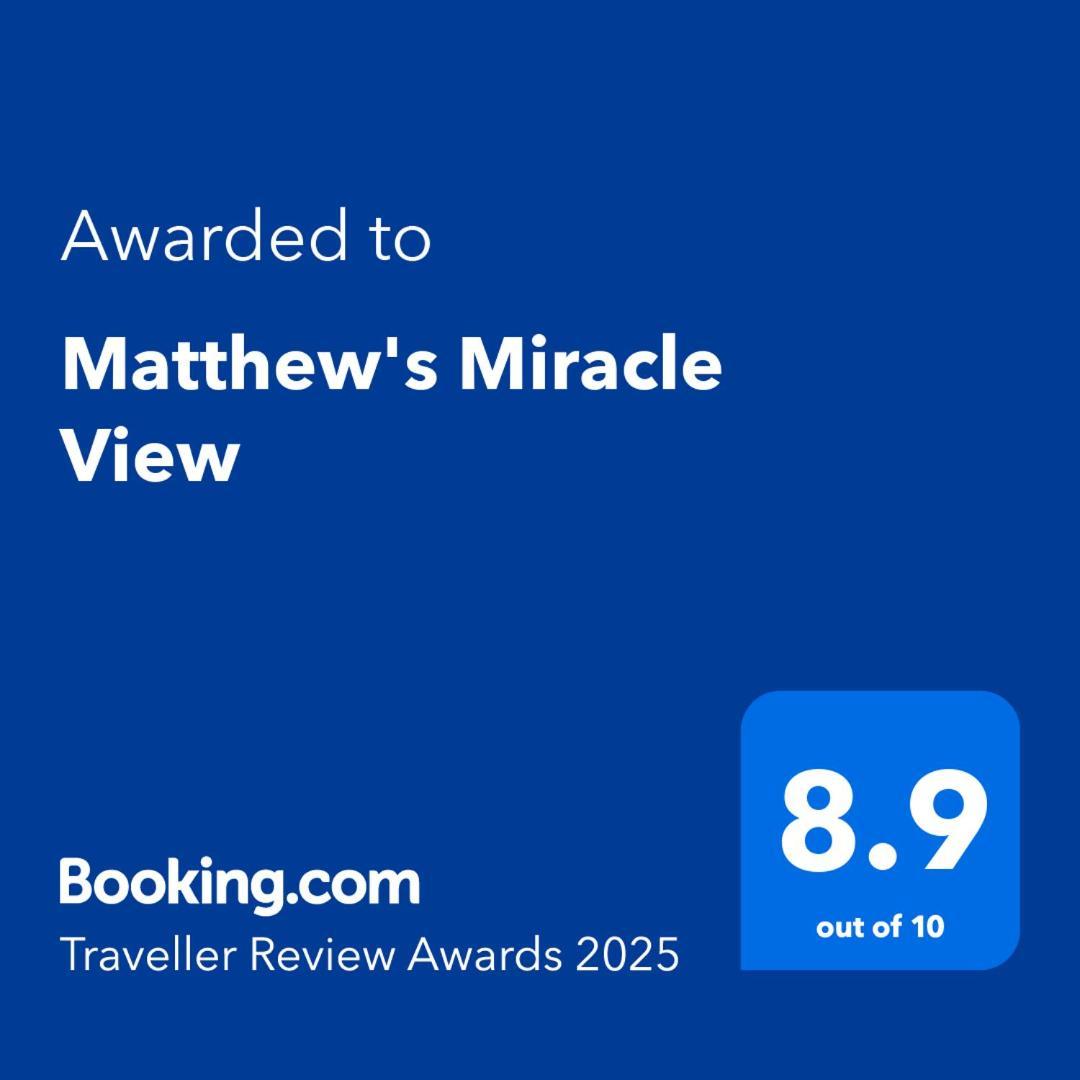 Matthew'S Miracle View Bed and Breakfast Roseau Exteriör bild